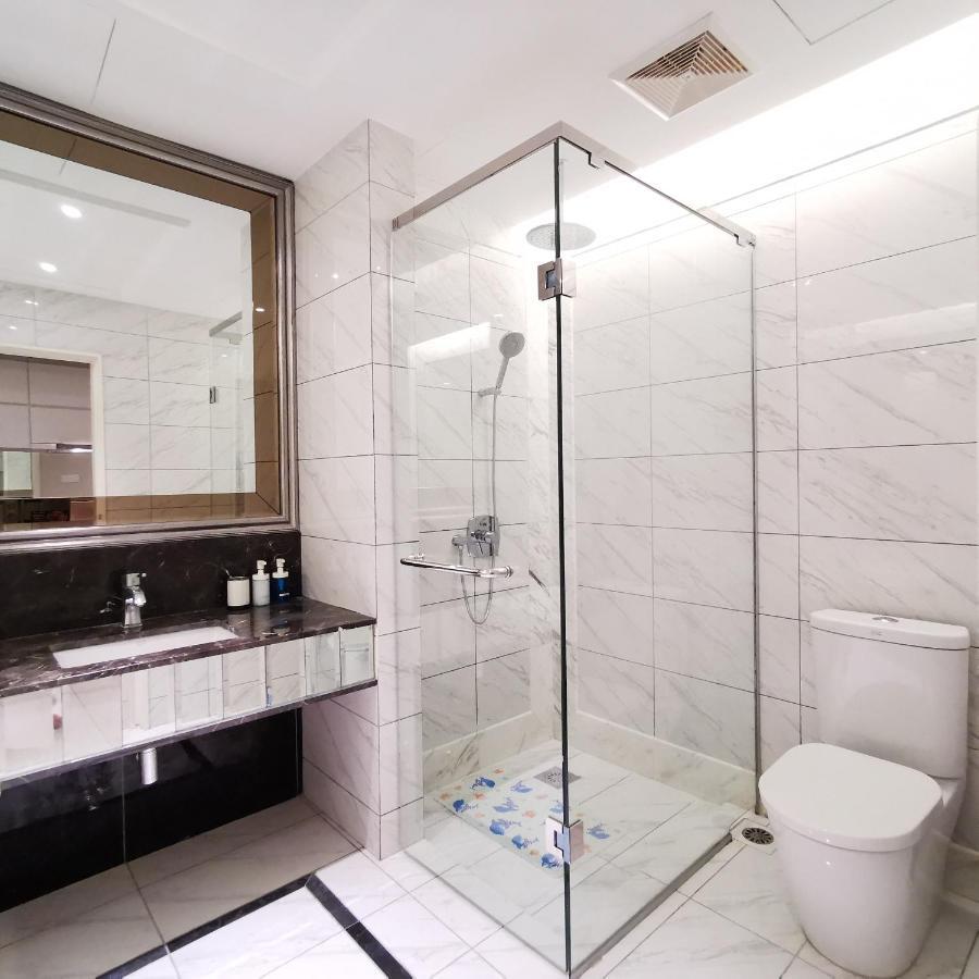 Sky Pool Elegant Suite @ Sri Hartamas Kuala Lumpur Dış mekan fotoğraf